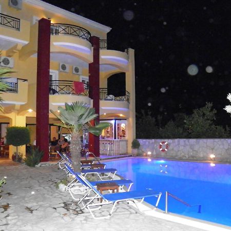 Aparthotel Golden Star Nydri  Esterno foto