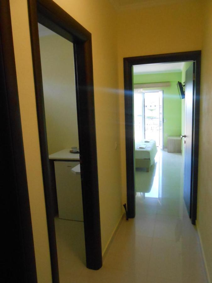 Aparthotel Golden Star Nydri  Esterno foto
